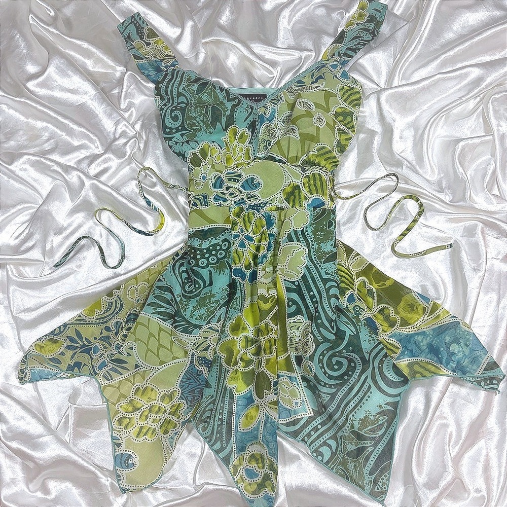 y2k Handkerchief Top Green Excellent Floral Lace Trim Sleeveless Separates L